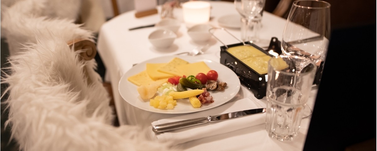 Fondue et Raclette sur le bateau 