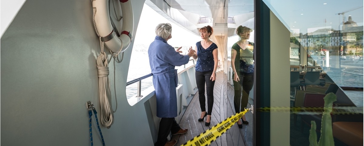 Bateau dîner policier